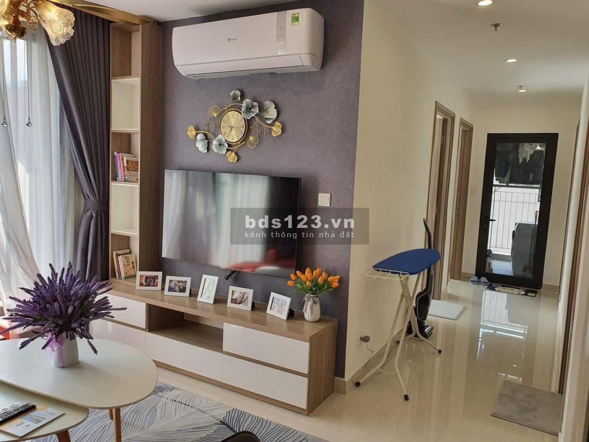 Bán gấp căn góc 3 pn 2 wc, full nội thất, tầng trung chỉ 2.5 tỷ tại Vinhomes Ocean Park 081 260 2680