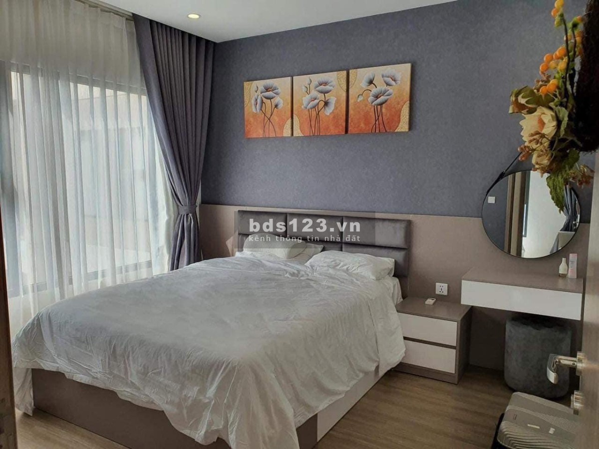 Bán gấp căn góc 3 pn 2 wc, full nội thất, tầng trung chỉ 2.5 tỷ tại Vinhomes Ocean Park 081 260 2680