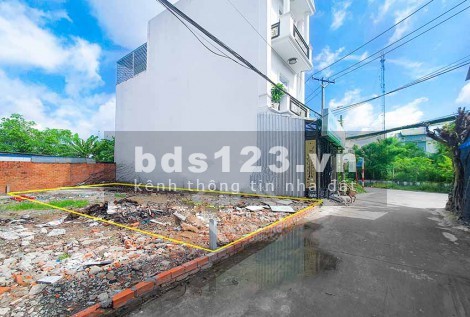Bán 4 lô đất ở Củ Chi, Chủ cực ngộp , có sổ riêng , giá 1 tỷ 1 - 1 tỷ 5 , full thổ , Gần thị trấn