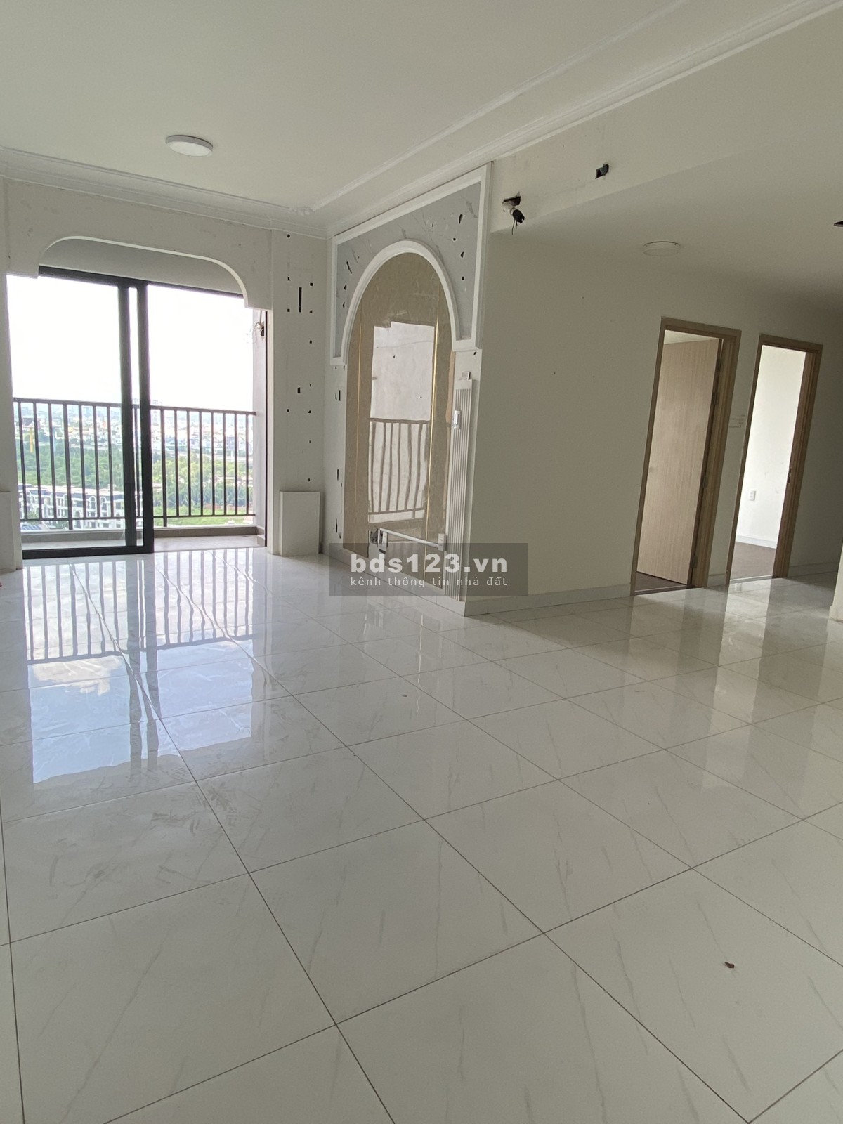 Tin thật 100% Chính chủ bán căn hộ 3PN - 90M2, view đẹp nhất dự án giá 3,25 tỷ bao thuế phí
