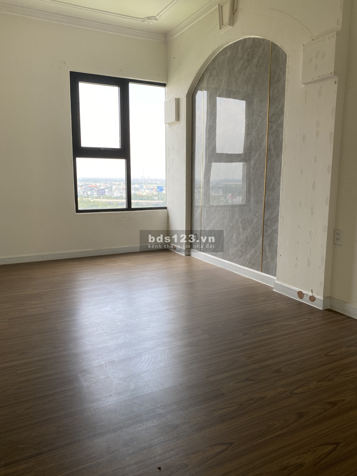 Tin thật 100% Chính chủ bán căn hộ 3PN - 90M2, view đẹp nhất dự án giá 3,25 tỷ bao thuế phí