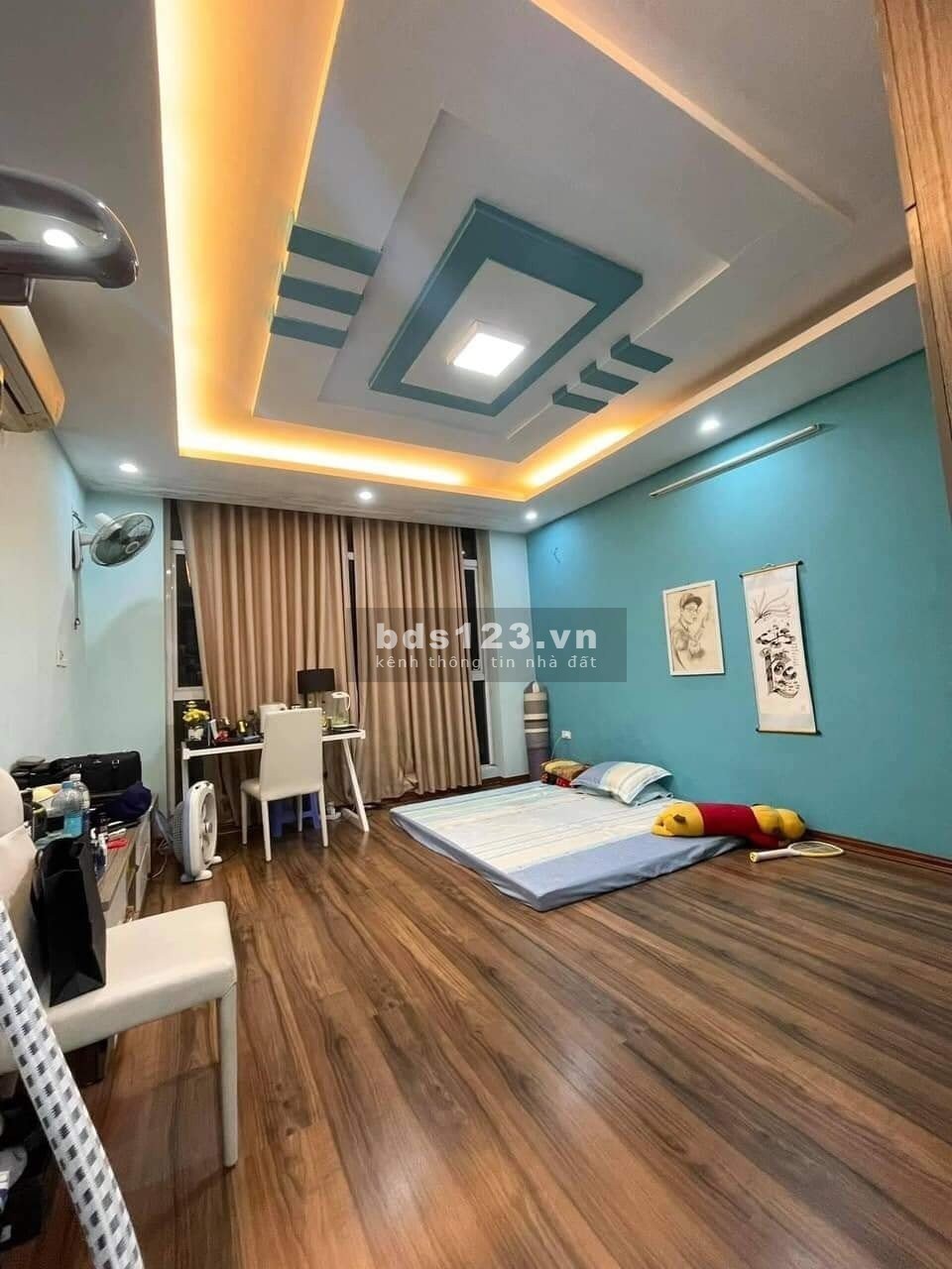 Bán nhà Phố Nghĩa Tân, 35m2, 5 tầng, nhà mặt phố, chỉ 14 tỷ.