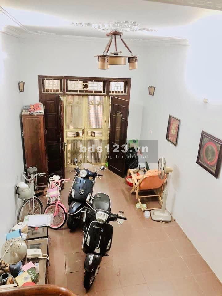 Siêu hiếm bán gấp nhà view hồ đường Kim Giang 55m, ngõ to như phố, nhỉnh 5 tỷ