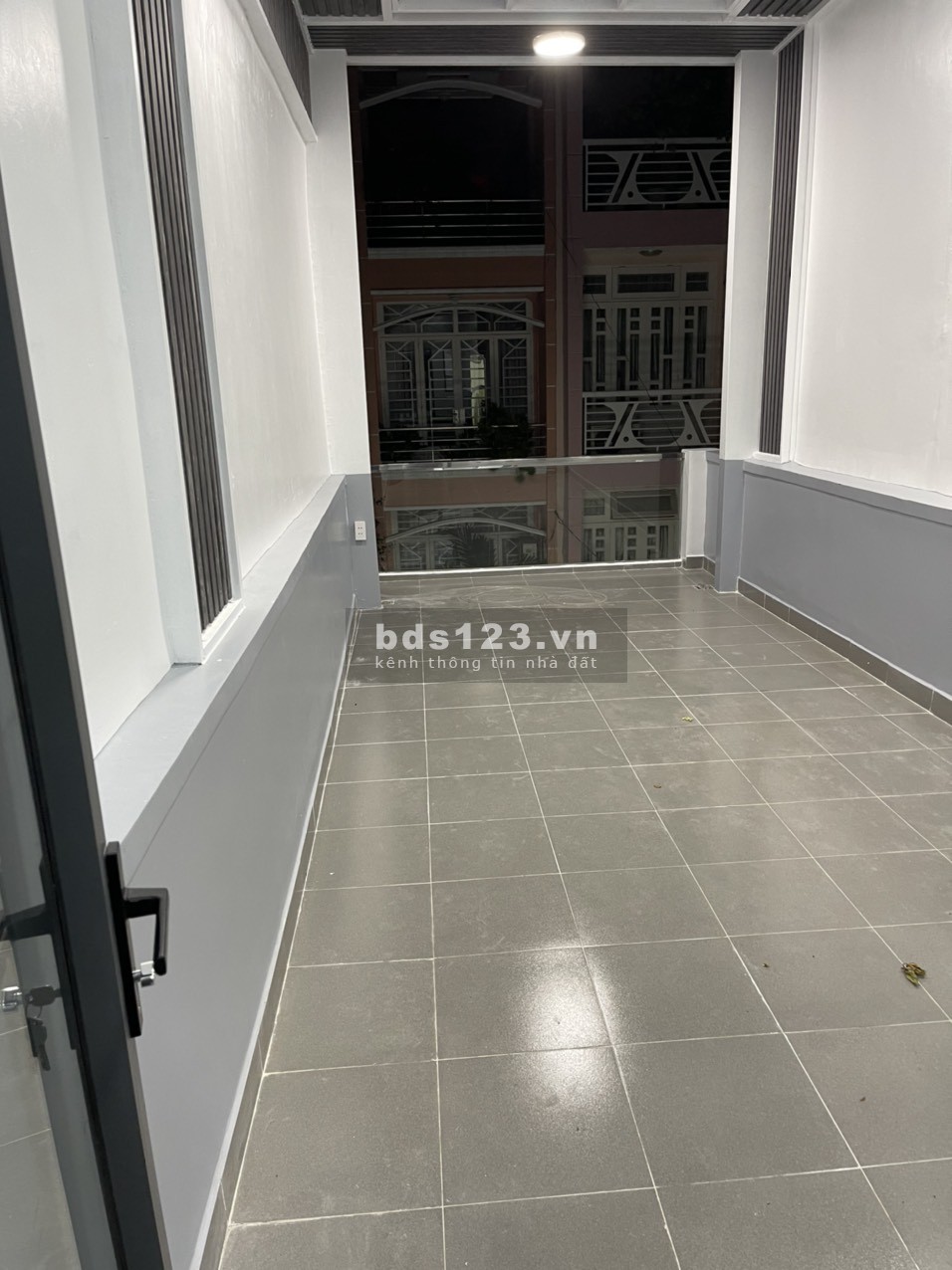 Nhà mới đẹp HXT 281/39/11 Lê Văn Sỹ p1 Tân Bình