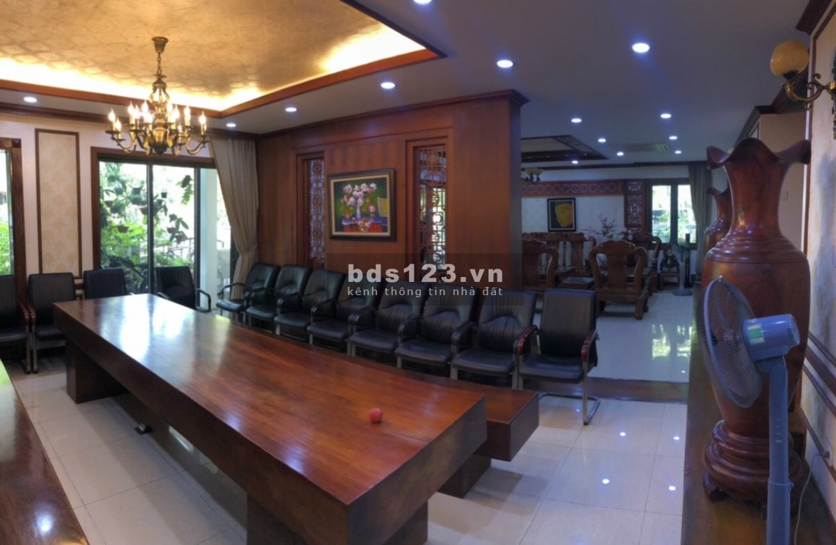 Cần tiền bán gấp căn nhà mặt tiền đường Vũ Trọng Phụng 35m2 giá 9tỷ150