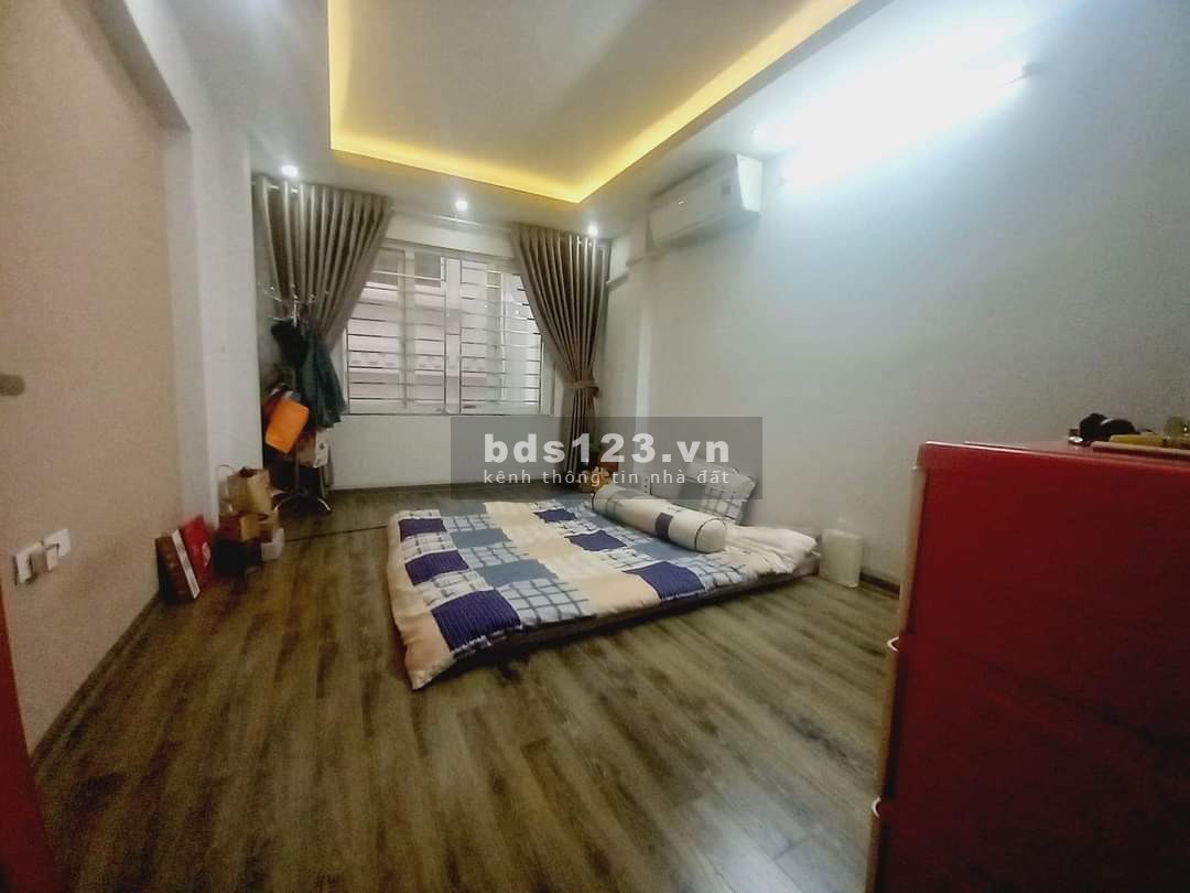 Bán gấp nhà Phố Hoàng Văn Thái, Thanh Xuân 50m2x5 nhỉnh 7 tỷ có Gara oto kd dòng tiền
