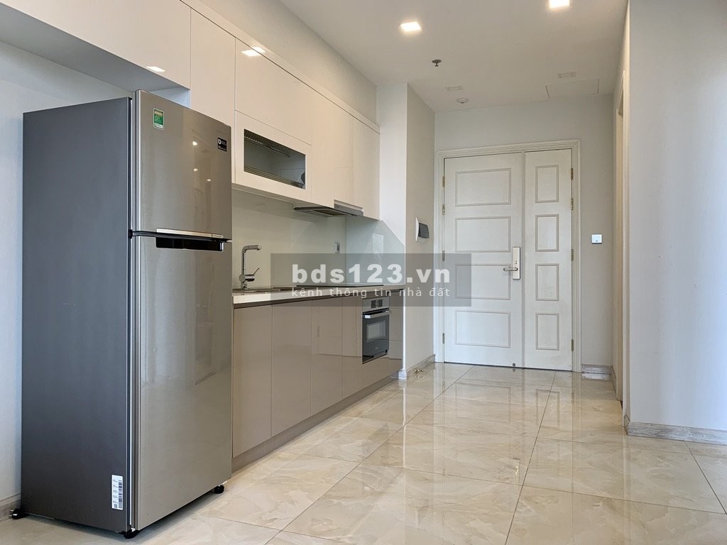 bán gấp căn hộ 50m giá 5ty Vinhomes Q1 Tphcm