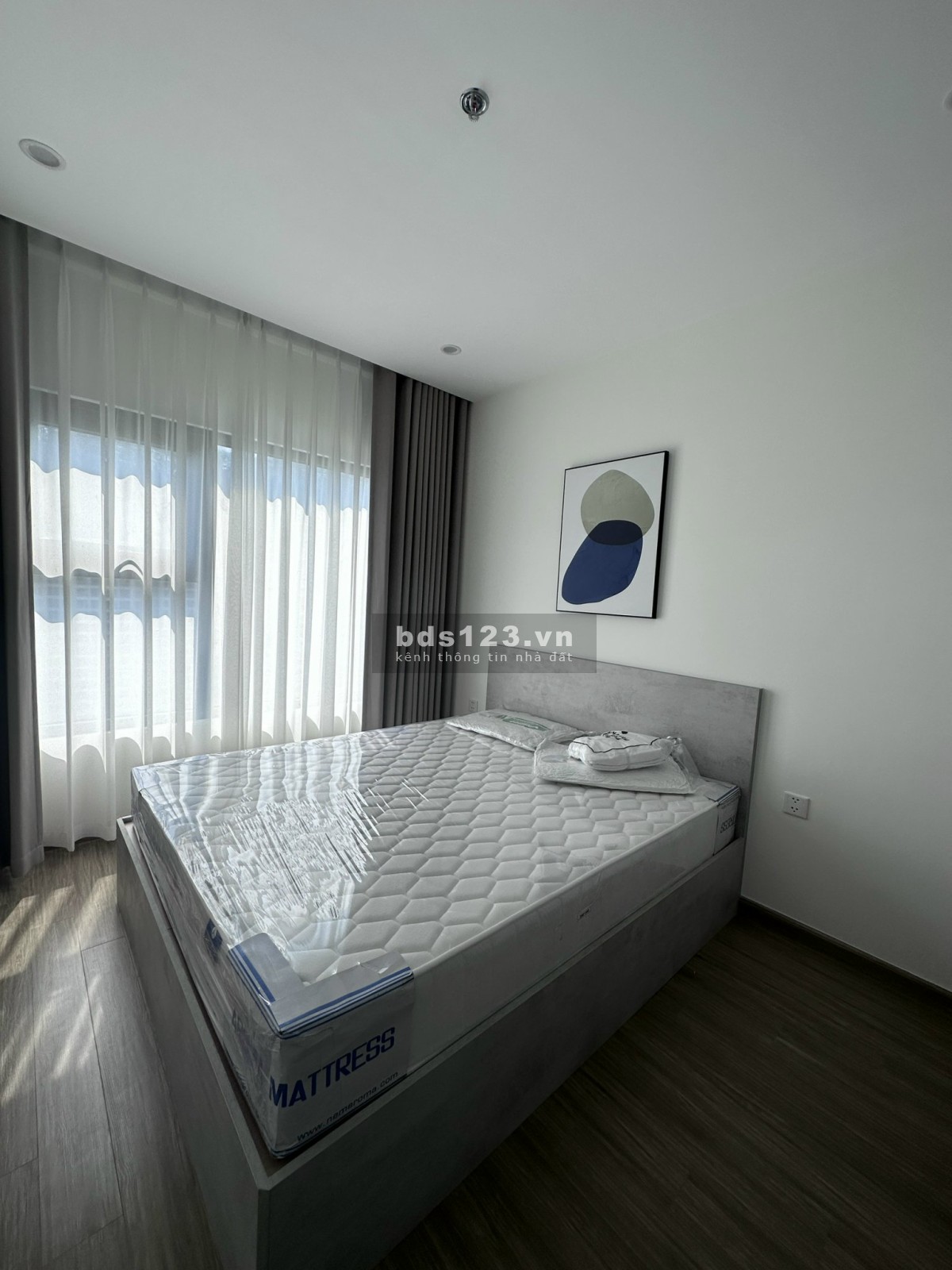 Cho thuê căn 1PN+ full nội thất chỉ 8 củ tại Vinhomes Quận 9