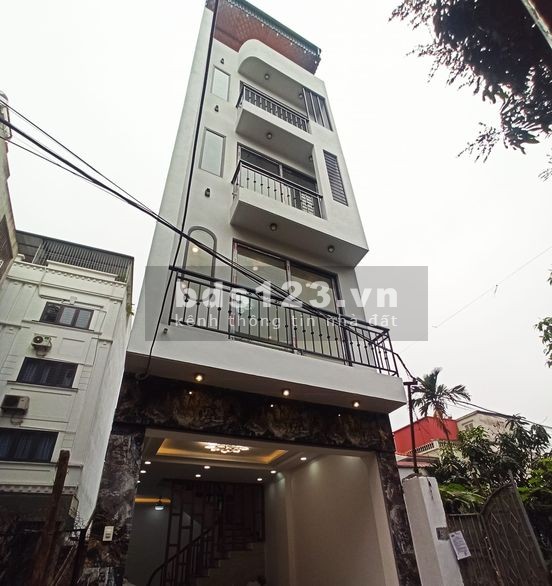 Bán nhà TƯ ĐÌNH, diện tích 50m, giá 4.88 tỷ, Ô TÔ đỗ nhà
