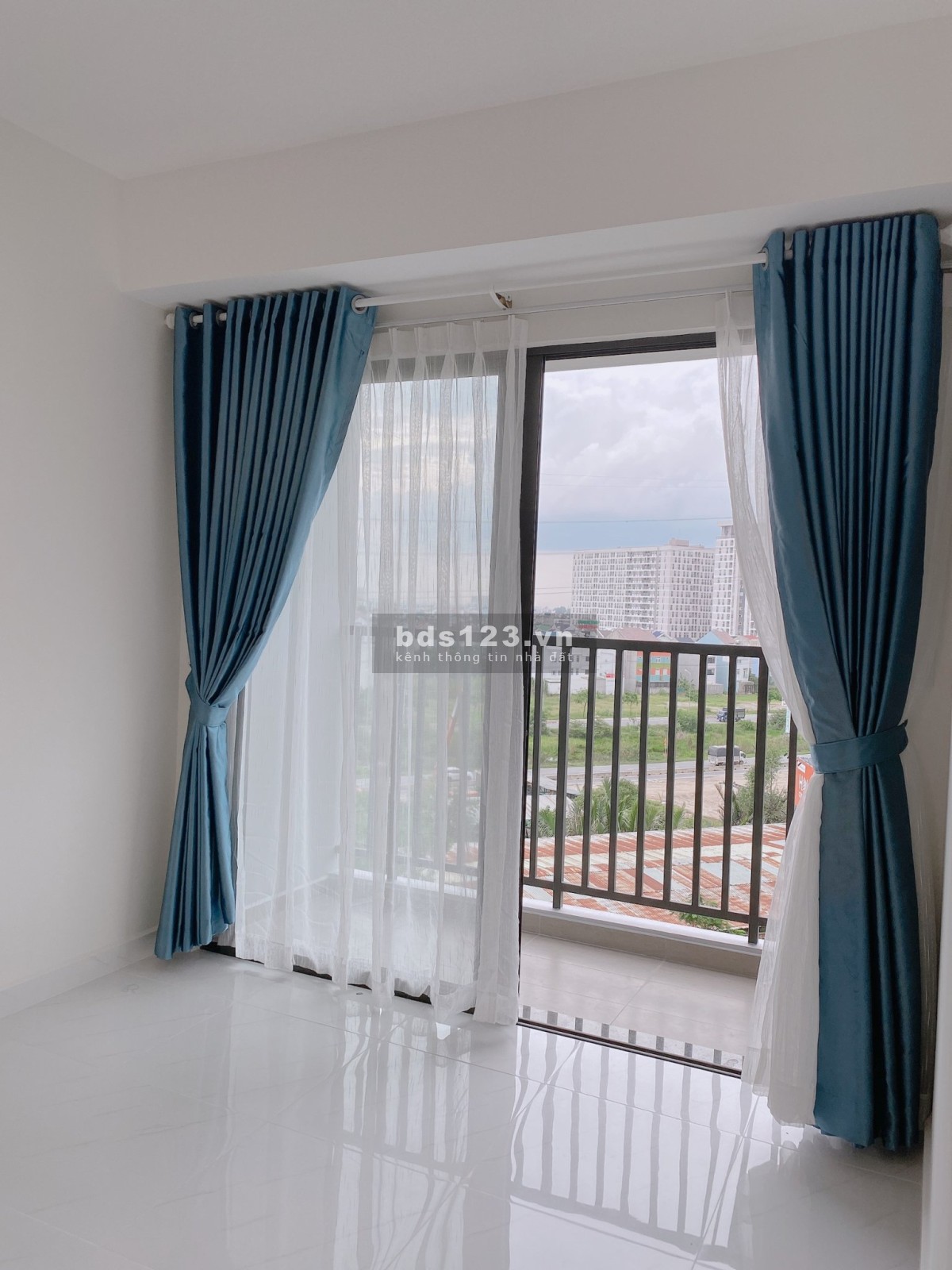 Cần bán gấp căn hộ Safira giá đầu tư, 68m2 2PN - 2WC NT cơ bản, giá chỉ 2 tỷ 480 TL H: 0388 668 882