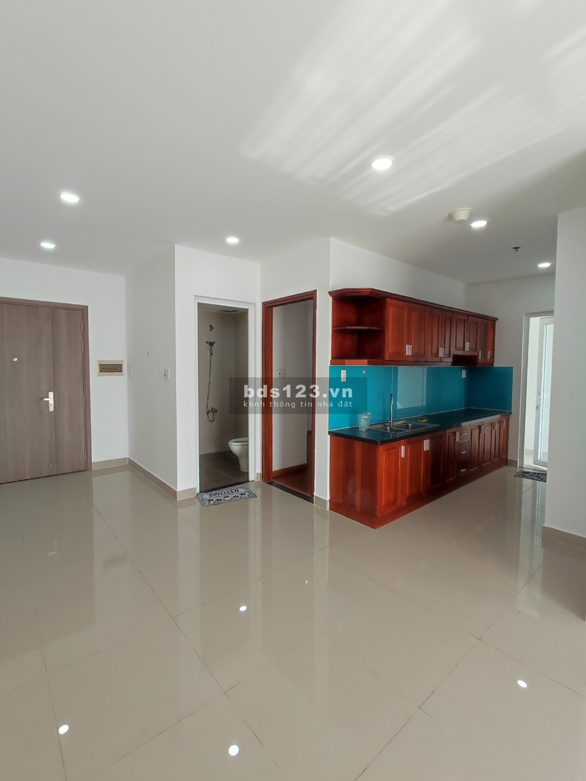 Cần bán gấp căn 2PN,2WC tặng nội thất giá 1,730 tỷ (bao hết) - SHR sở hữu lâu dài - Cho vay 1,2 tỷ