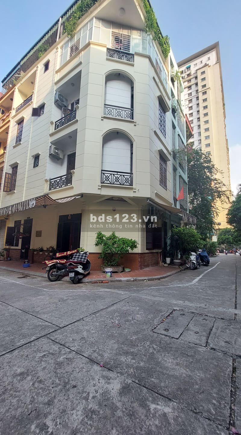 Bán nhà Hoàng Cầu, Trần Quang Diệu. Dt 85m, 4T, Mt 6,6m. Lô góc, Ô tô tránh đỗ, KDoanh, Xây Toà Vp