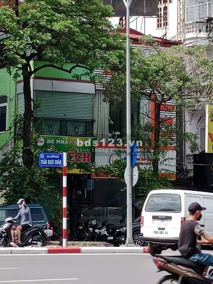 Bán nhà mặt phố Trần Khát Chân, Hai Bà Trưng 93m, 3 tầng, mặt tiền 8.5m, giá 18 tỷ