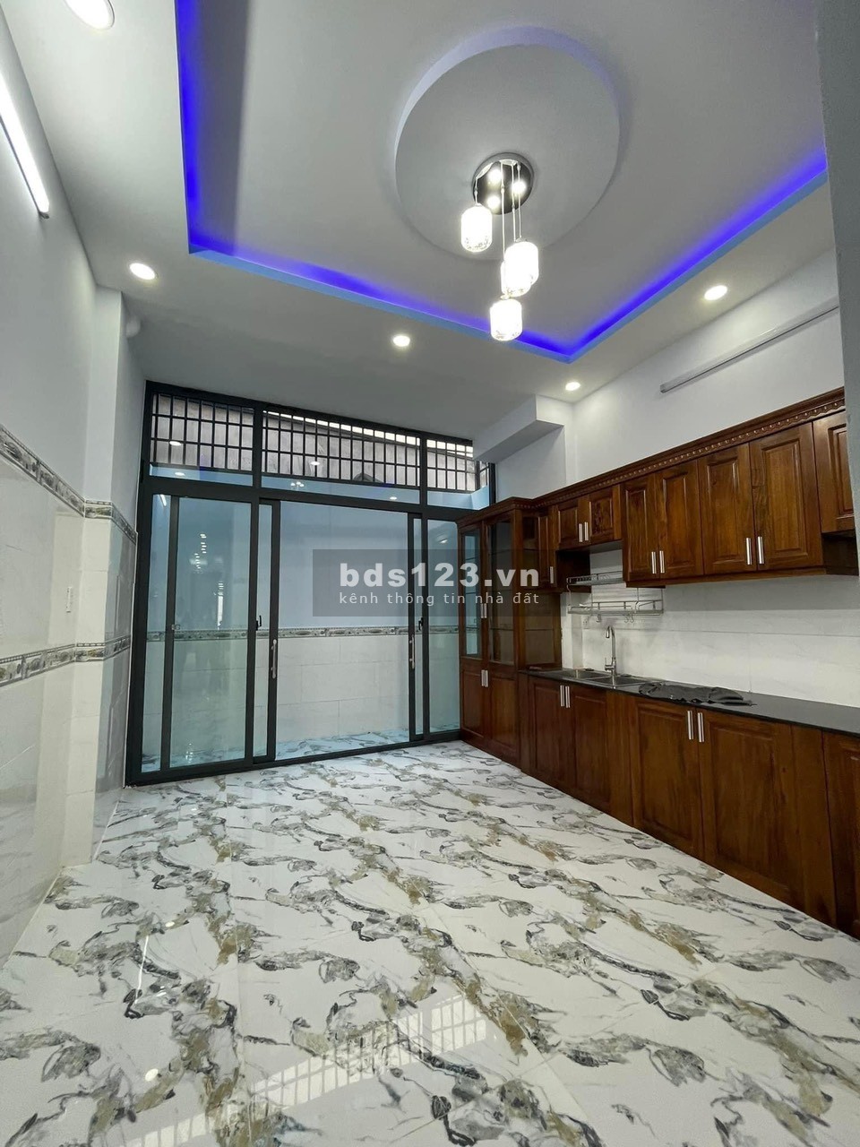 Đáo hạn ngân hàng cần bán gấp căn nhà Huỳnh Văn Nghệ