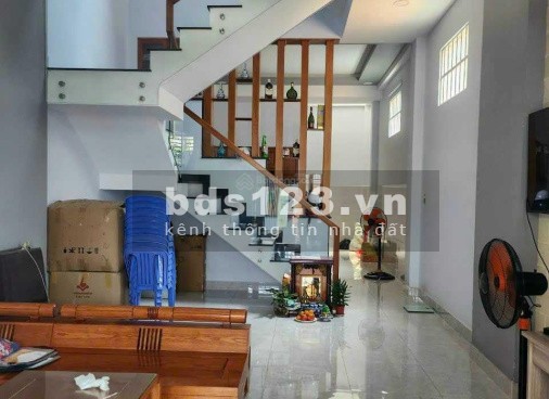 Bán nhà đường số 7 – CX Đô Thành Q3 (3 tầng ST – hẻm 4m) giá chỉ 6 tỷ 100 triệu TL