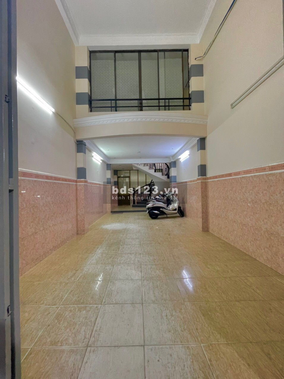 Ký túc xá Q4 Ngay ĐH Luật Tp.HCM, ĐH Nguyễn Tất Thành, ĐH Ngân Hàng