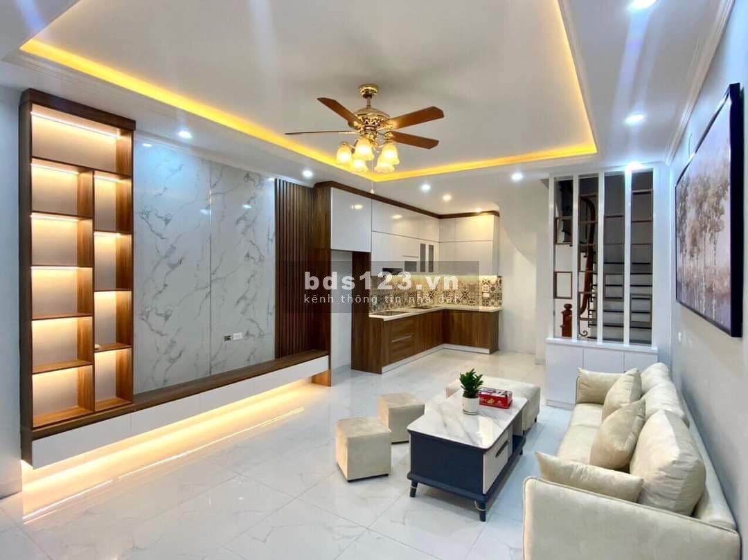 Bán gấp nhà đẹp chưa bóc tem ở Phố Minh Khai 45m2x5T nhỉnh hơn 4 tỷ có sổ đỏ minh bạch-0327123106