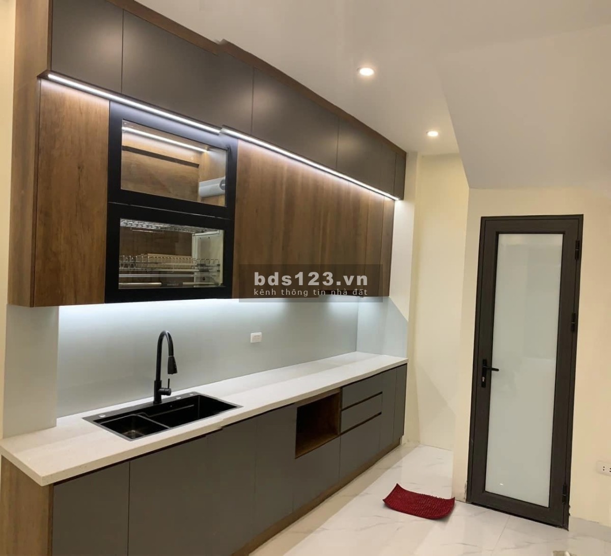 SIÊU PHẨM BÁN NHÀ KIM MÃ HIỆN ĐẠI MỚI TINH , DIỆN TÍCH 38m2x 6 TẤNG, GIÁ 5.5 TỎI.