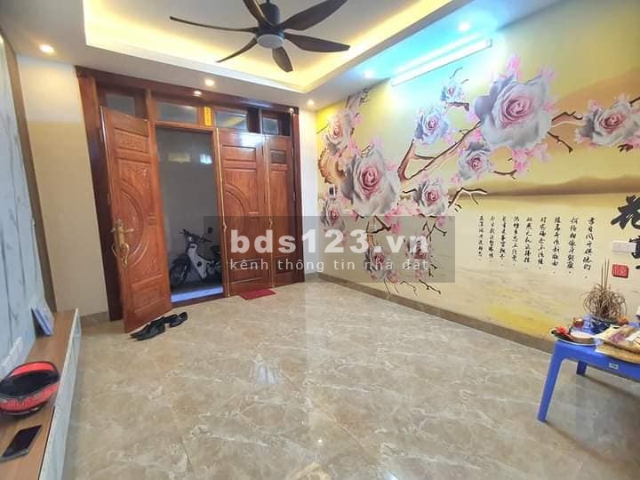 Bán Nhà Đẹp Tôn Đức Thắng, Đống Đa 33m, 5 tầng, mt 4m, giá 4.85 tỷ.