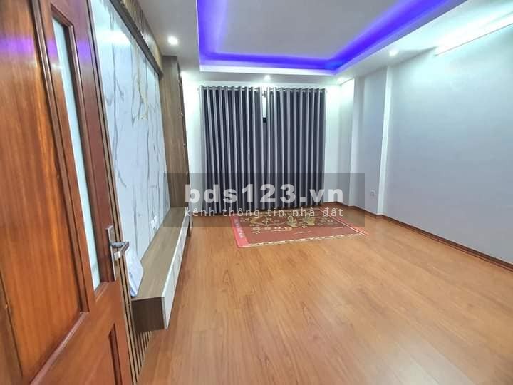 Bán Nhà Đẹp Tôn Đức Thắng, Đống Đa 33m, 5 tầng, mt 4m, giá 4.85 tỷ.