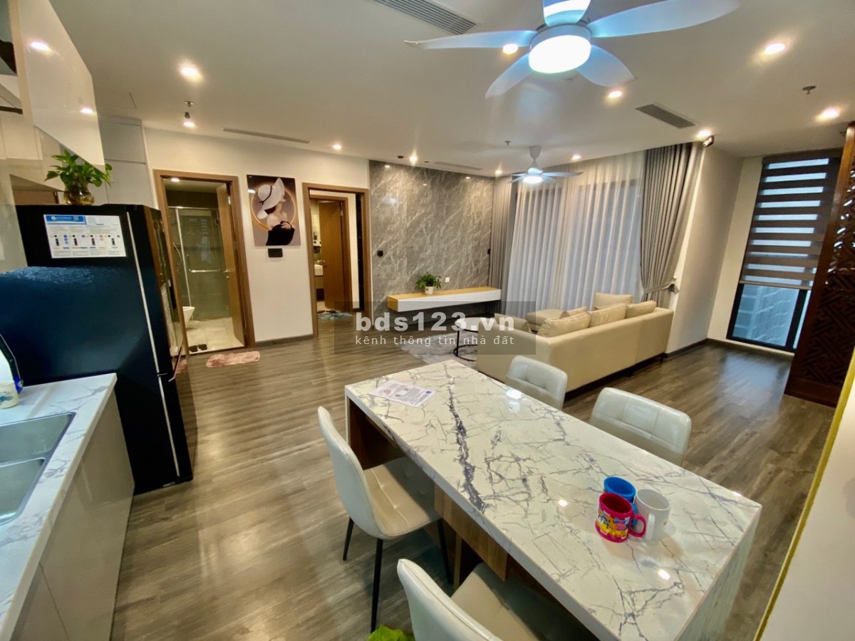 Chính chủ cần bán gấp căn 2ngủ 2 vệ sinh cắt lỗ 380tr vinhomes ocean park Gia Lâm