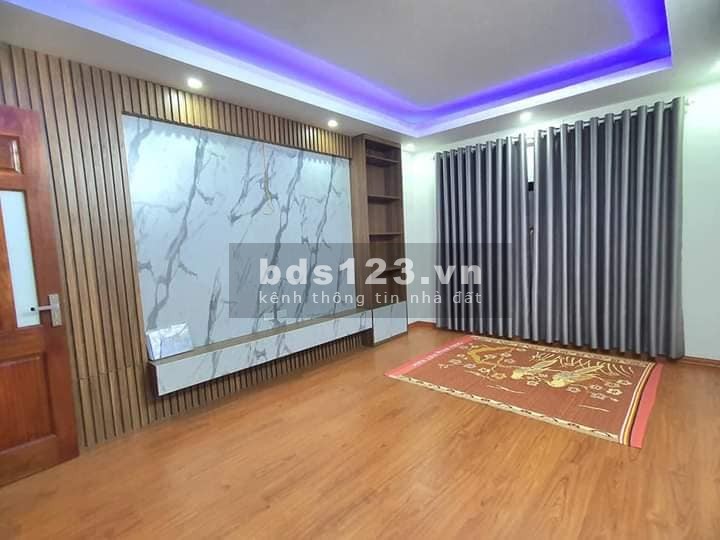 Bán Nhà Đẹp Tôn Đức Thắng, Đống Đa 33m, 5 tầng, mt 4m, giá 4.85 tỷ.