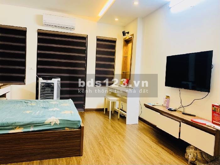 NHÀ ĐẸP NHƯ MỚI DƯƠNG QUẢNG HÀM CHỈ VIỆC DỌN ĐẾN Ở FULL ĐỒ NỘI THẤT