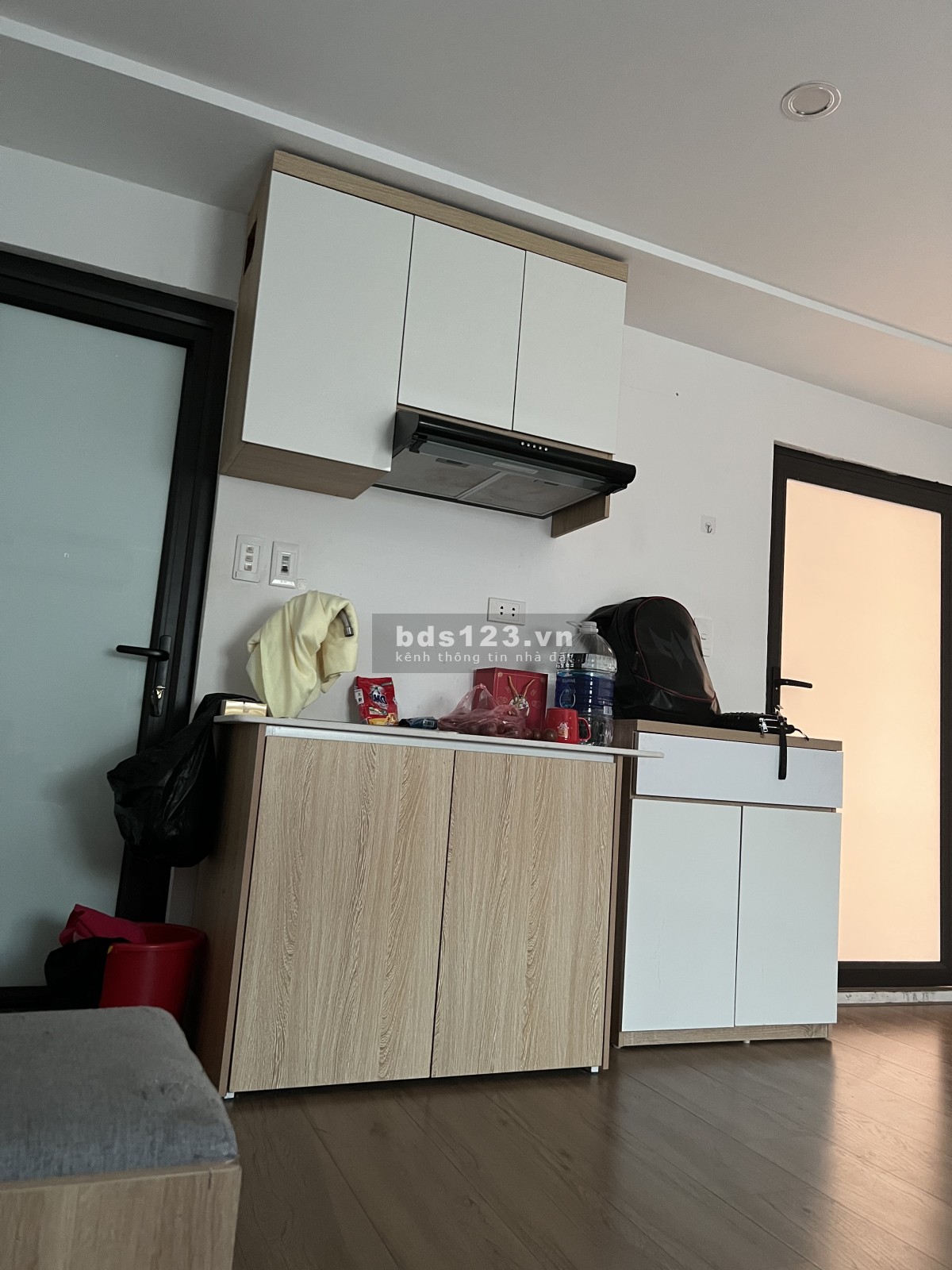 Tìm 1 nữ văn phòng ở ghép căn hộ mini