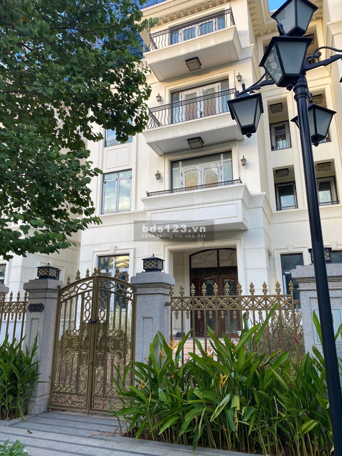 Thị trường hiếm, chủ nhà VIP khó tiếp cận nhưng chúng tôi làm được - Chuyên Saroma - Sala
