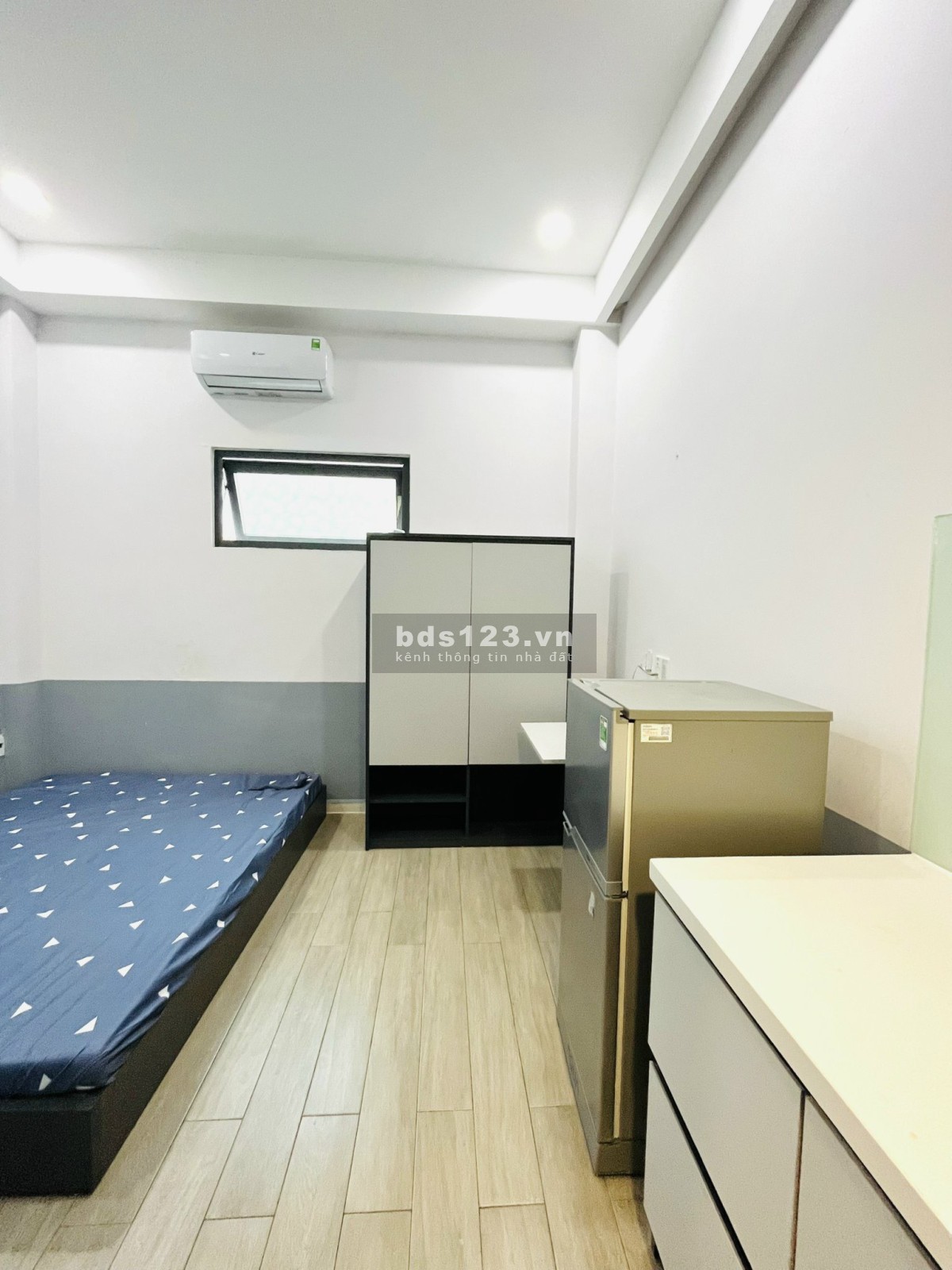 Có sẵn căn hộ dịch vụ đủ nội thất tại Khu Lâm Văn Bền, gần Đại học Nguyễn Tất Thành và Tôn Đức Thắng