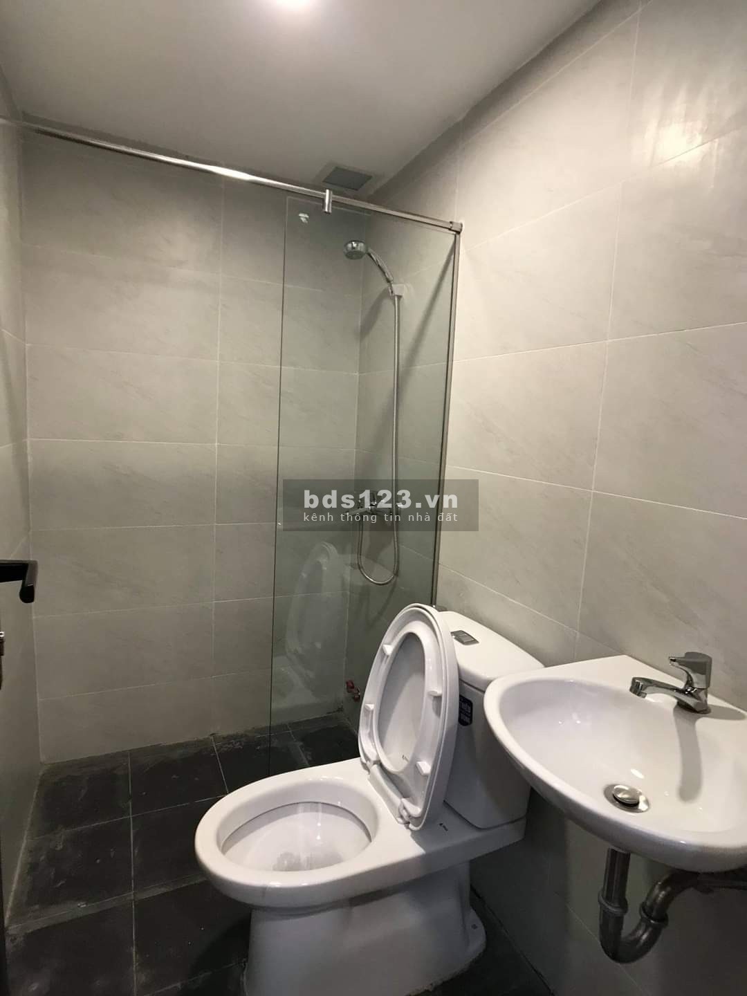 Có sẵn căn hộ dịch vụ đủ nội thất tại Khu Lâm Văn Bền, gần Đại học Nguyễn Tất Thành và Tôn Đức Thắng