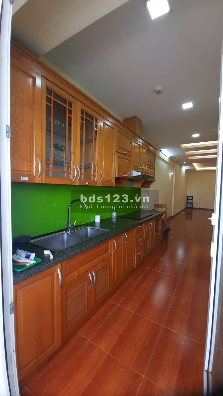 Cho Thuê Căn Hộ Chung C2 Phạn Văn Đồng, B Từ Liêm, 100m2, 3 PN, 10Tr/th.