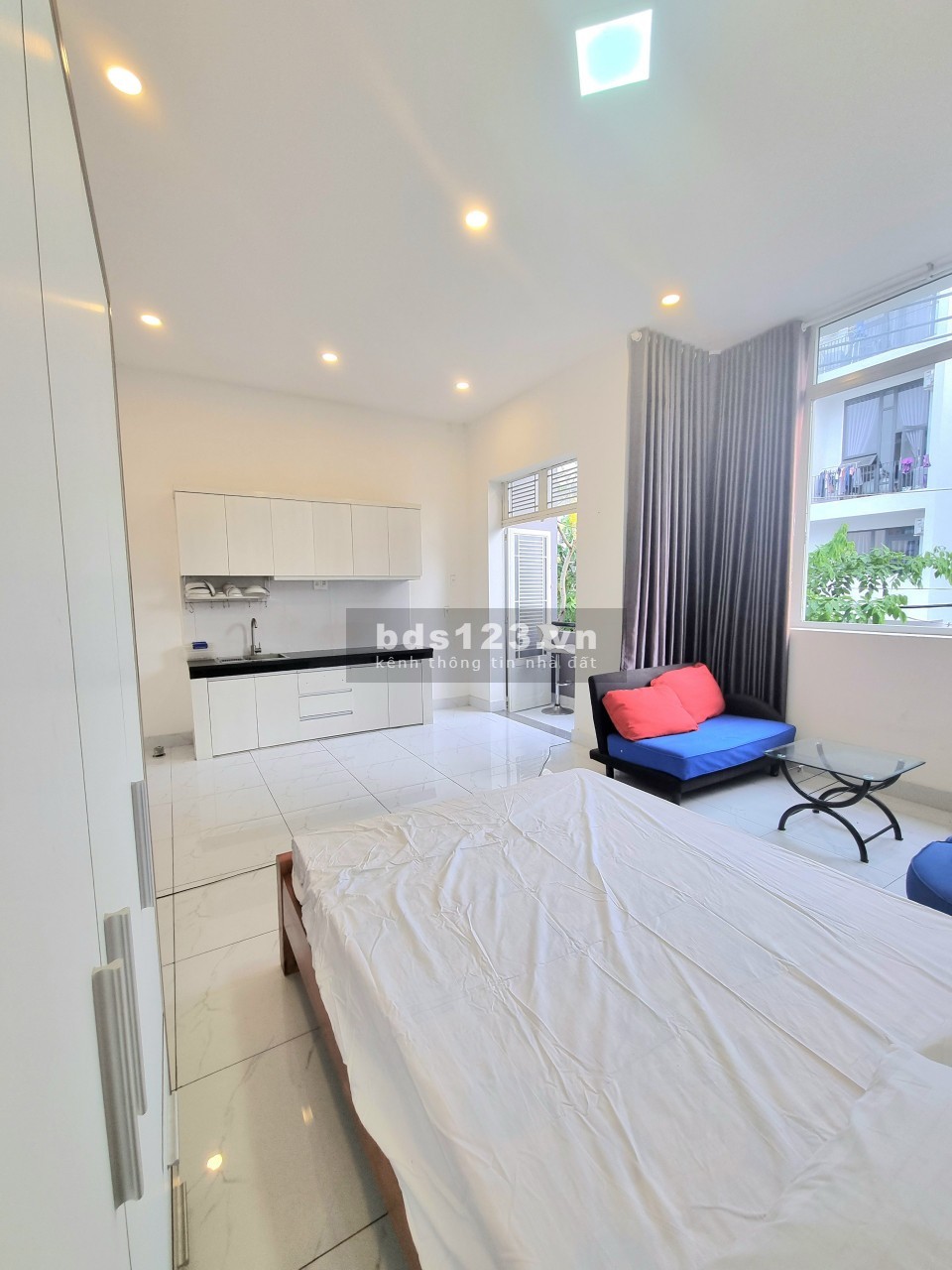 Cho thuê phòng trọ Lâm Văn bền Phòng mới xây 100%, rộng khoảng 25 -30m2, sạch sẽ, cửa sổ thoáng mát