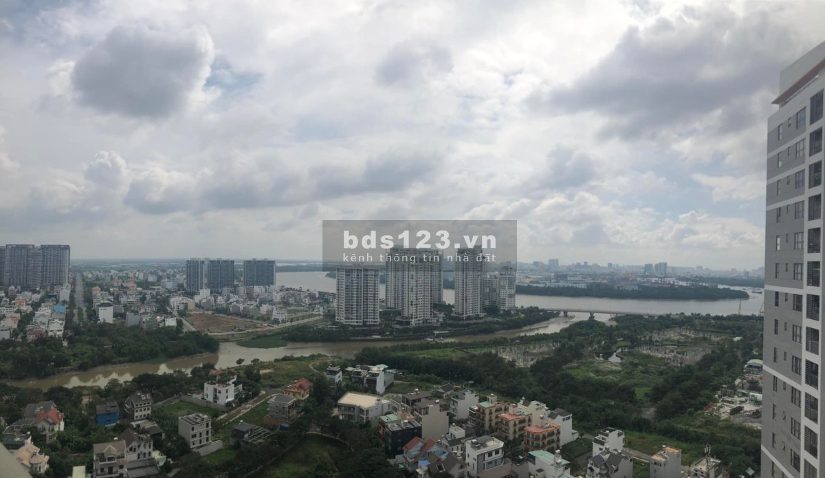 Bán căn hộ The Sun Avenue 3 PN, nội thất cơ bản, DT 96m2, giá 5,2 tỷ LH 0903681920