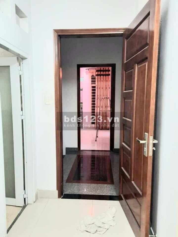 Bán nhà đẹp Tân Phú 4 tầng - Hẻm xe hơi sát AEON chỉ 5x tỷ (x tiểu học)
