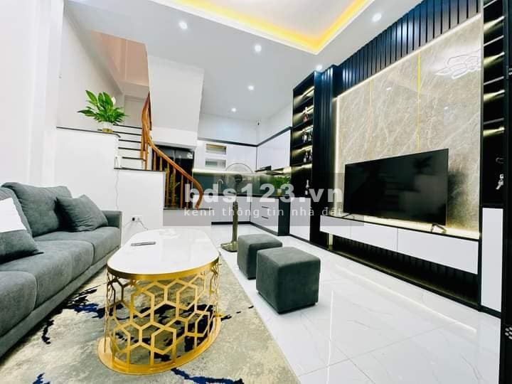 Bán nhà Tứ Hiệp, Chủ nhà có lộc làm ăn - Thoáng mát - Yên Tĩnh, 30m2, 2.3 tỷ