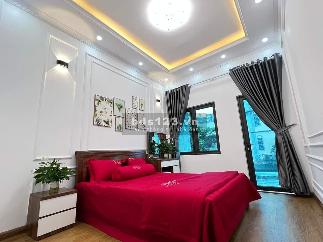 Bán nhà Tứ Hiệp của Giám đốc LG - Thoáng mát - Yên Tĩnh - Dân trí cao, 30m, 2.35 tỷ