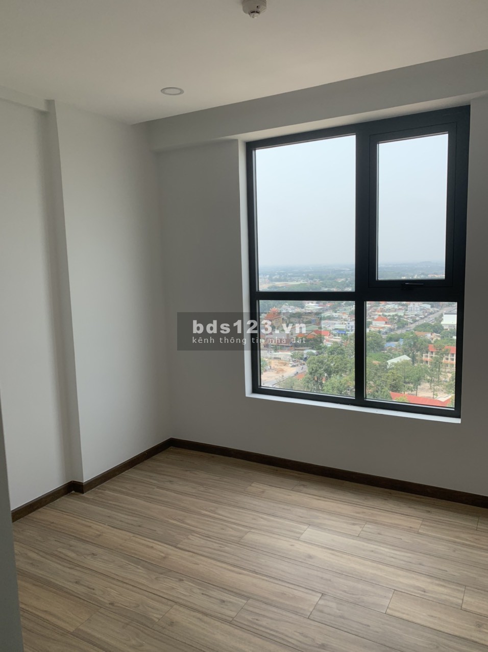 Chính chủ cho thuê căn hộ Bcons Plaza 2PN/57m2 - 5tr/tháng.Cọc 1TH,dọn vào ngay. Liên hệ 0915133214