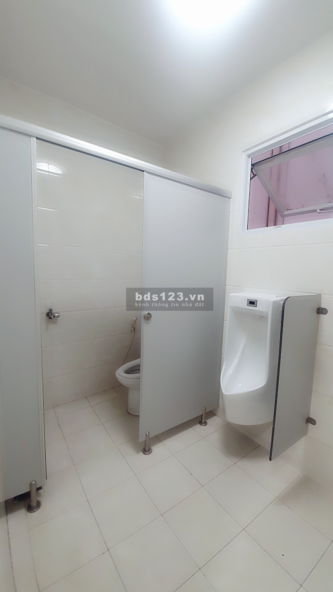 Cho thuê văn phòng mặt bằng tầng trệt đường Trần Xuân Soạn Q7 (miễn phí quản lý)