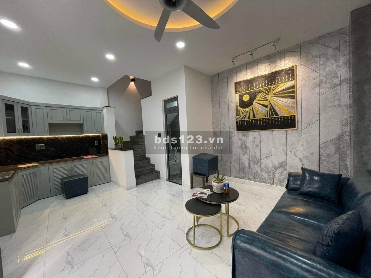 CHỦ NHÀ BÁN GẤPĐƯỜNG HOÀNG HOA THÁM, P.5, PHÚ NHUẬNDiện tích: 5,8x4,9mGiá: 3 tỷ 450