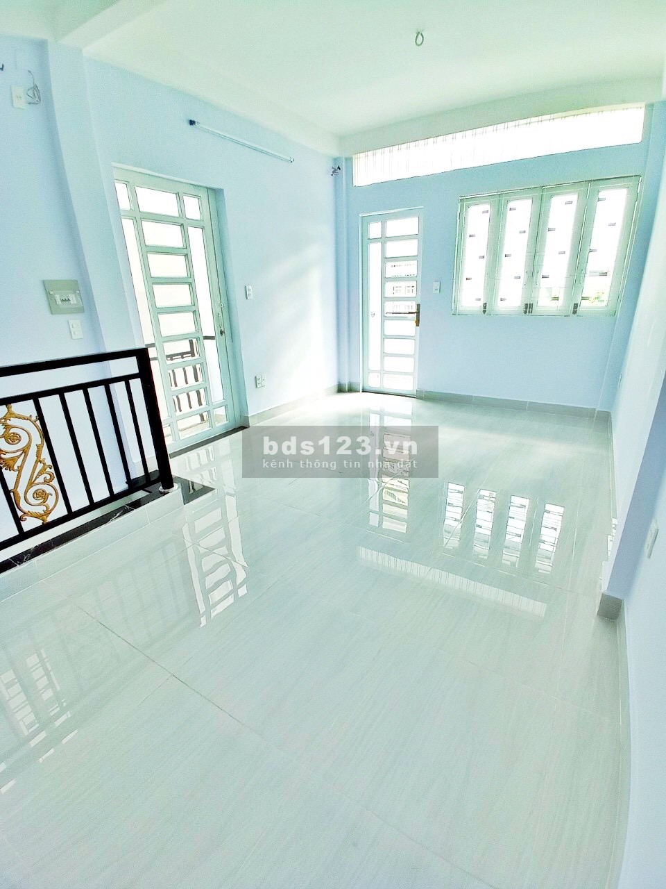 Chính chủ cần bán gấp nhà 5 tầng mặt tiền đường Trần Khắc Chân, Phường 15, Phú Nhuận