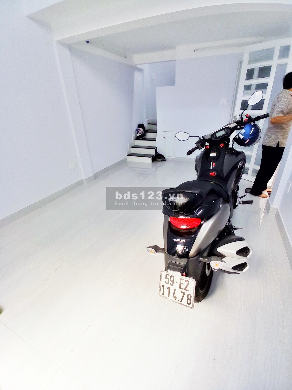 Chính chủ cần bán gấp nhà 5 tầng mặt tiền đường Trần Khắc Chân, Phường 15, Phú Nhuận
