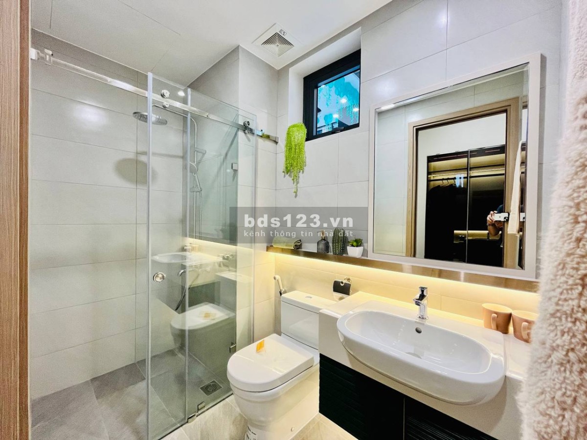 Bán căn hộ 2PN, 63M2, mặt tiền đường vành đai 3, giá chỉ từ 40tr/m2