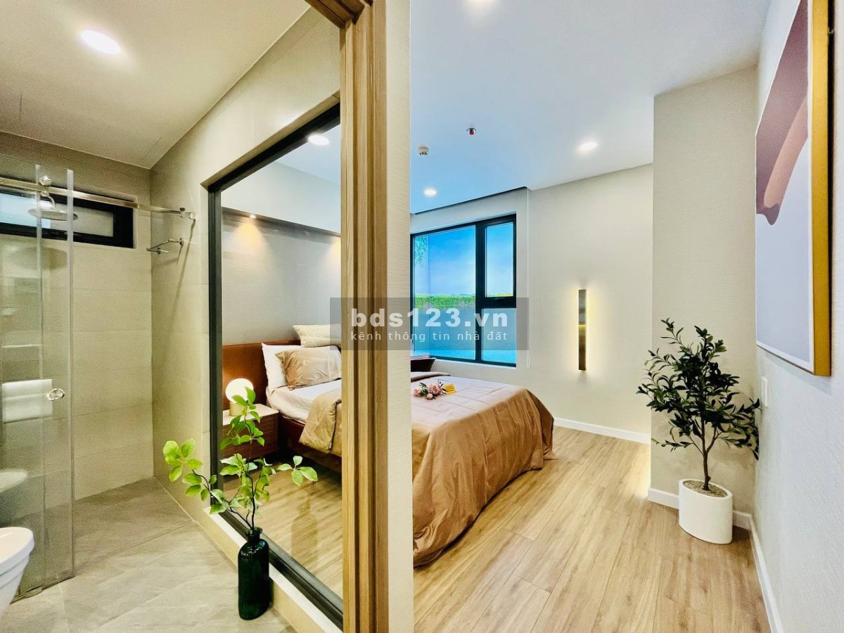 Bán căn hộ 2PN, 63M2, mặt tiền đường vành đai 3, giá chỉ từ 40tr/m2