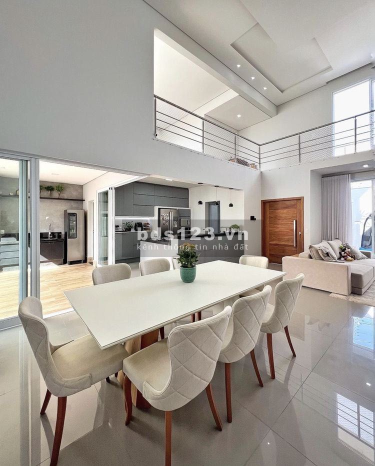 Bán nhà phân lô khu Cầu Giấy 60m2x5t, ngõ thông tứ phía, oto chạy vòng quanh, kd, giá chỉ 10.4 tỷ