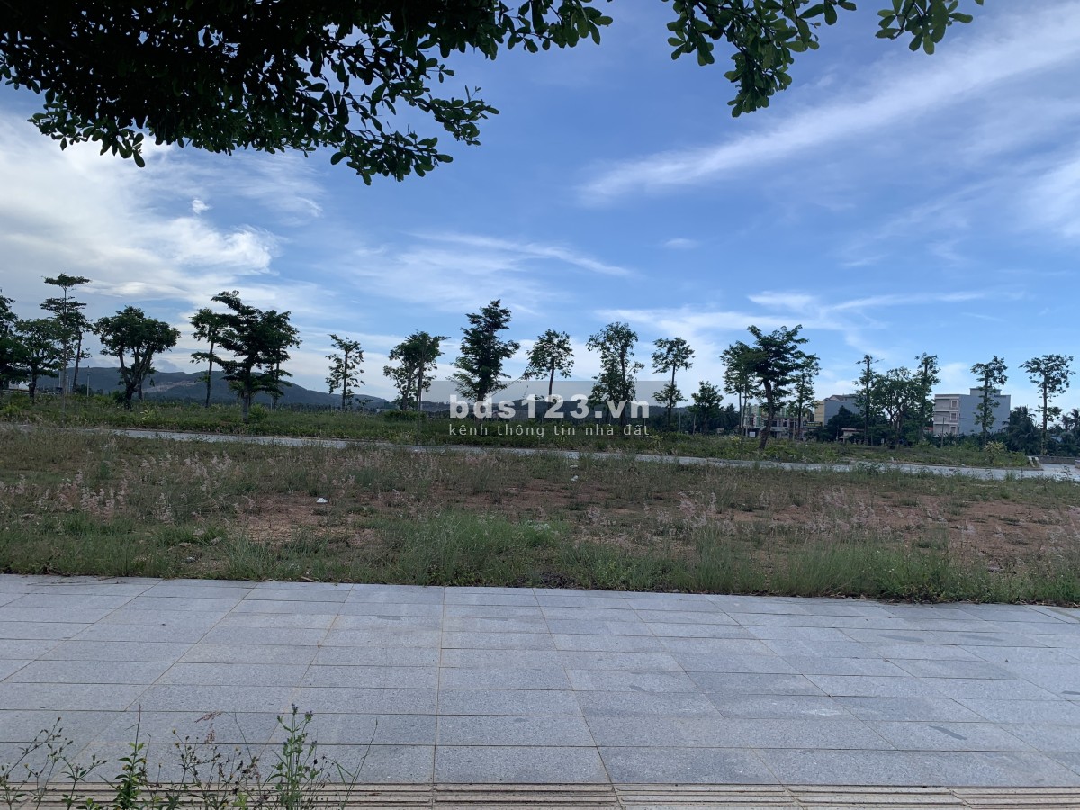 Ra nhanh vài suất ngoại khu đô thị Phú Mỹ Lộc - thị xã Hoài Nhơn, Bình Định
