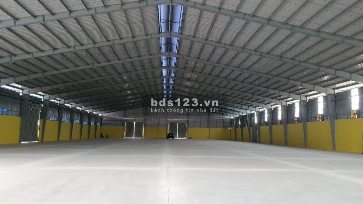 Có kho trống cho thuê: kho riêng hoặc kho chung diện tích tách nhỏ từ 50 m2, 100m2,.....