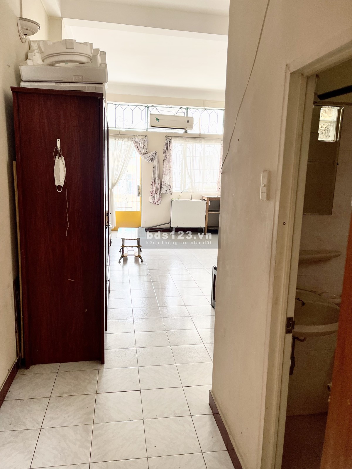 Chính chủ cho Thuê Phòng Lớn 35m2 Tại Trung Tâm Quận Bình Thạnh Phường 19 cách Quận 1 ~ 300m