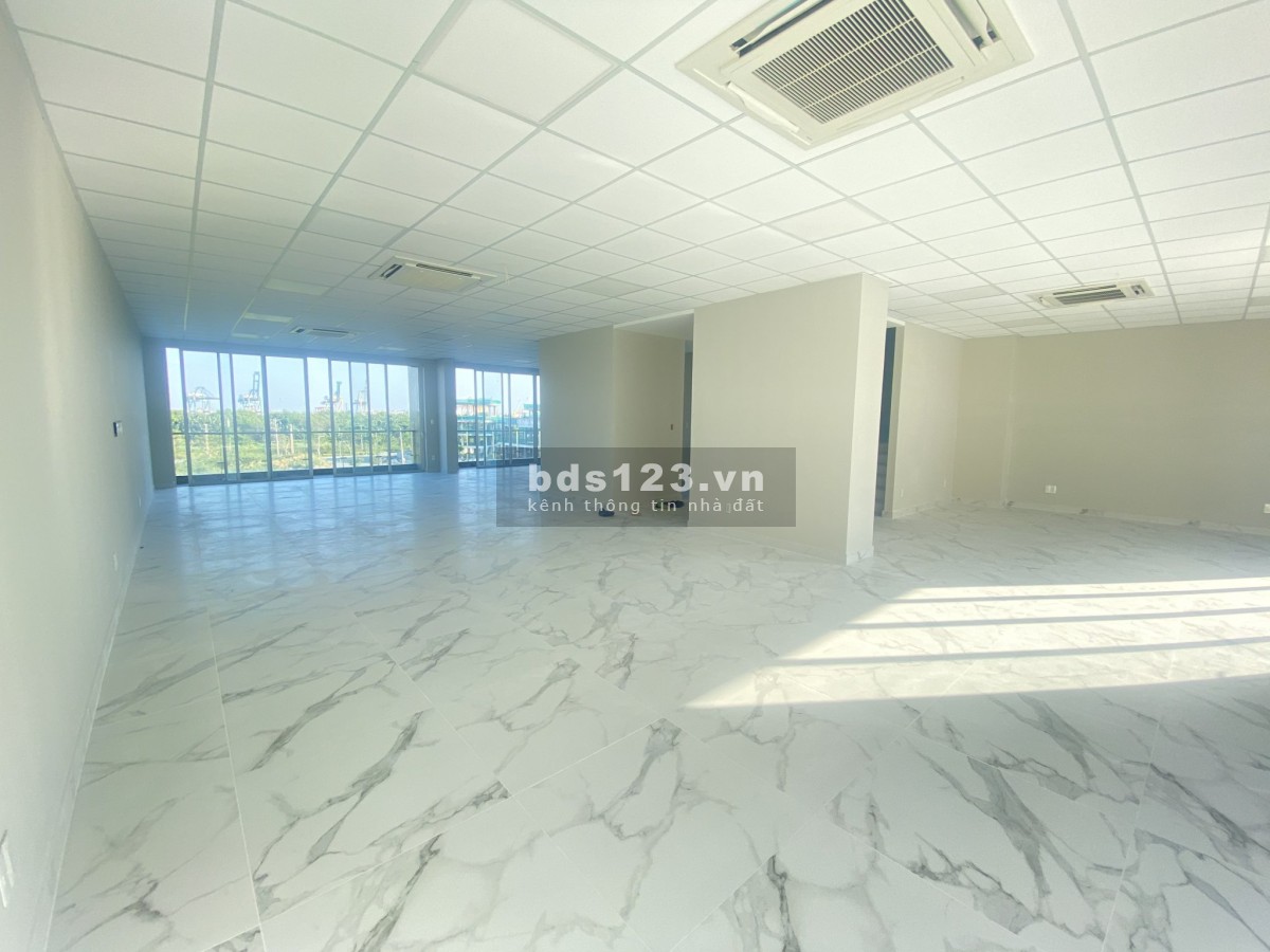 Cho thuê Cặp Shophouse mặt tiền B2 nhà mới tinh giá 220 triệu tháng