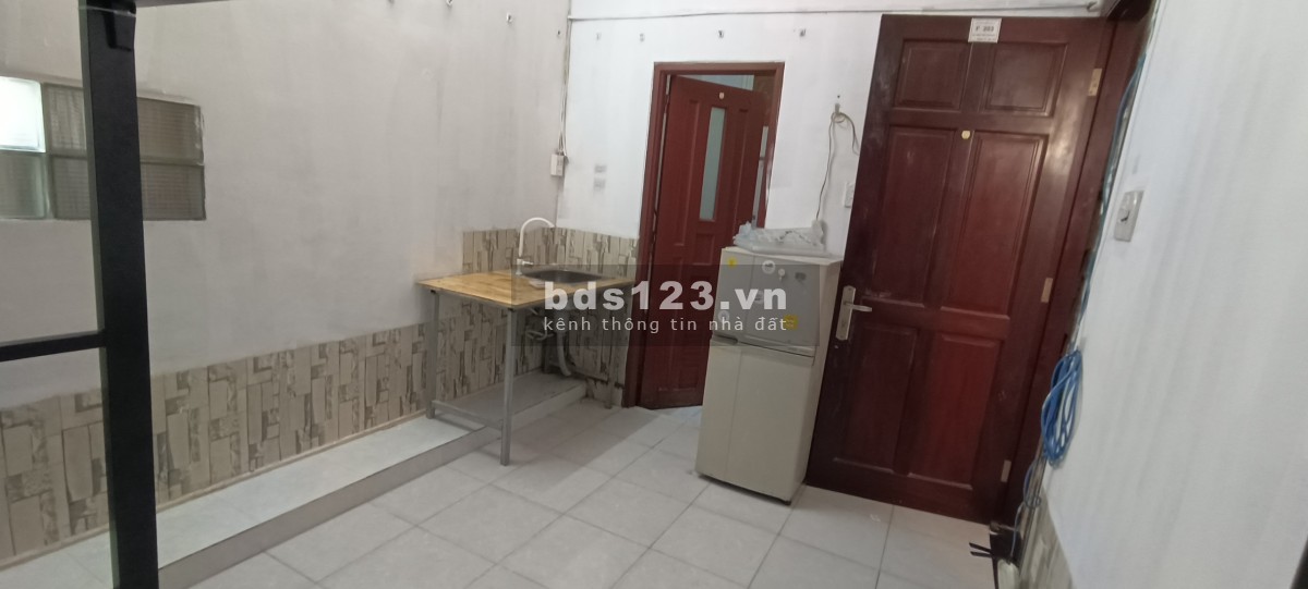 Cho thuê phòng tại 30 Lâm Văn Bền phường Tân Kiểng Q7 - Có thể ở liền